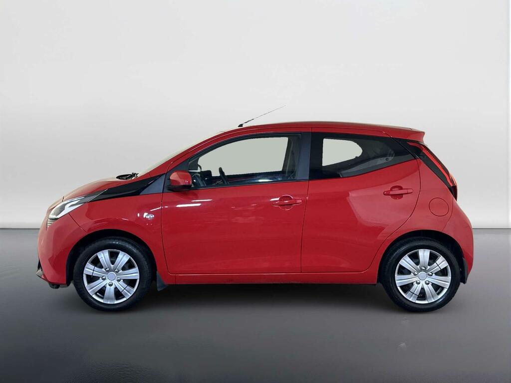 Toyota Aygo 1.0 Vvt-i X-play Hatchback X-shift Euro WF69OLR Red #5