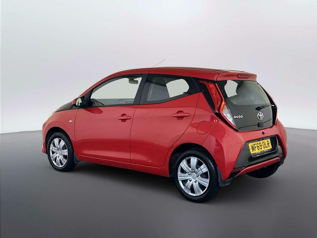 Toyota Aygo 1.0 Vvt-i X-play Hatchback X-shift Euro WF69OLR Red #6