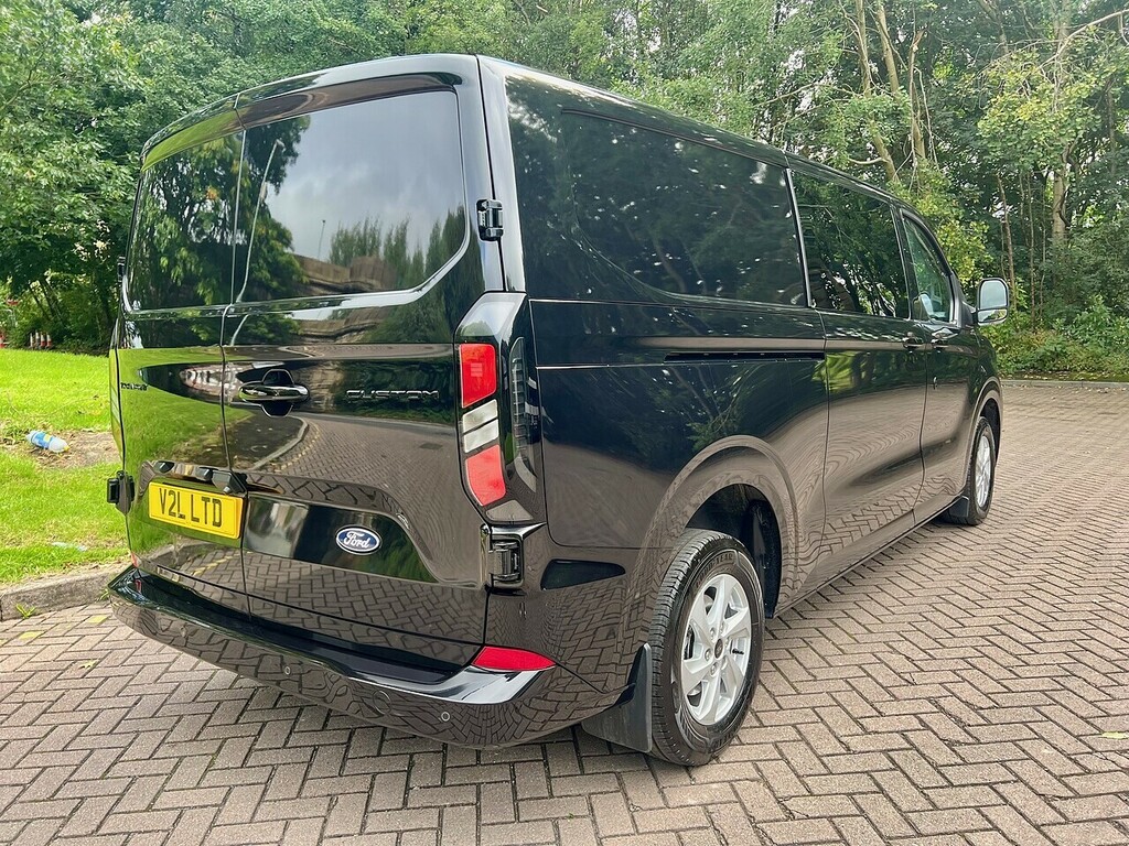 Ford Transit Custom 320 Limited Dciv L2 H1 Black #3