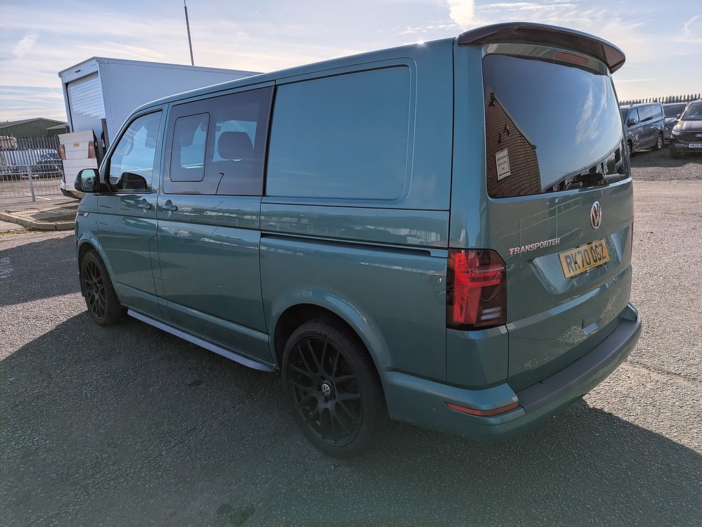 Volkswagen Transporter Tdi T32 Highline RK70OGZ Green #4