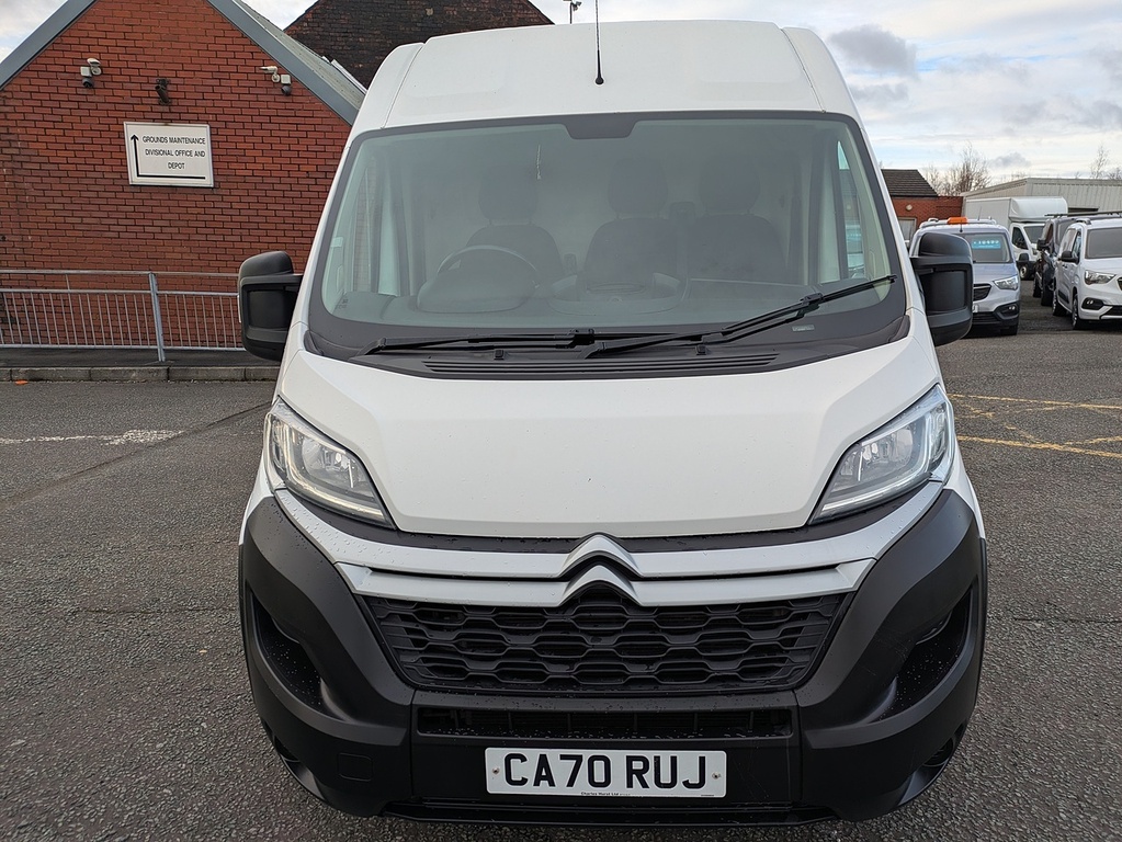 Citroen Relay Bluehdi 35 Enterprise CA70RUJ White #2