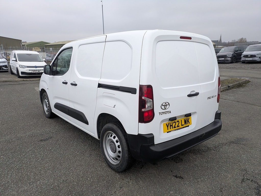 Toyota Proace City Bluehdi Active YH22LWK White #5