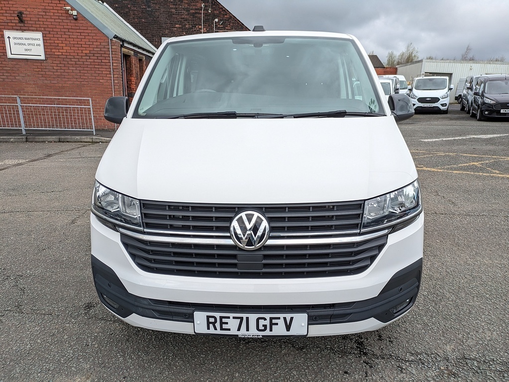 Volkswagen Transporter Tdi T28 Highline RE71GFV White #2