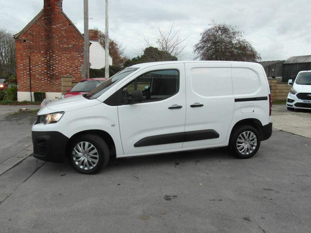 Peugeot Partner Professional L1 Blue Hdi 1.5 NV70KFF White #4