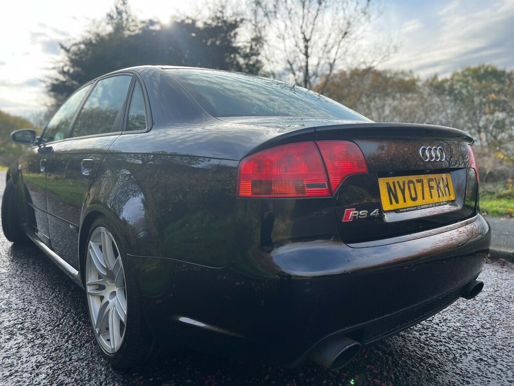 Audi RS4 4.2 Quattro  #4
