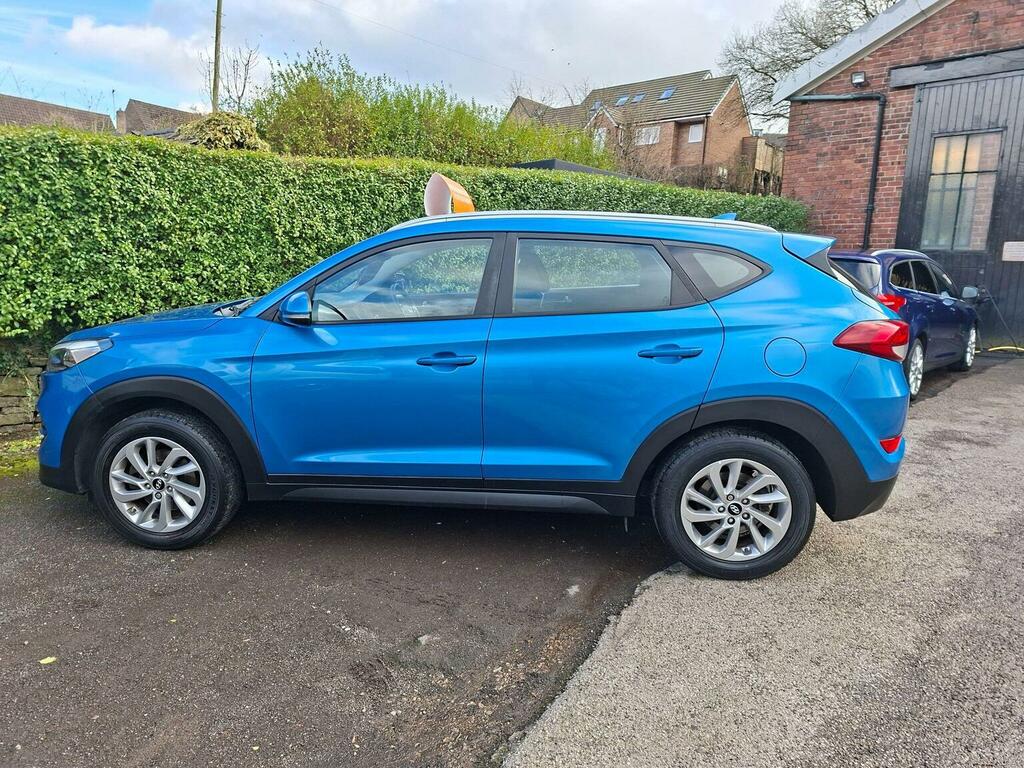 Hyundai Tucson Suv 1.7 Crdi Blue Drive Se Nav Euro 6 Ss 2 YF17XBJ Blue #4