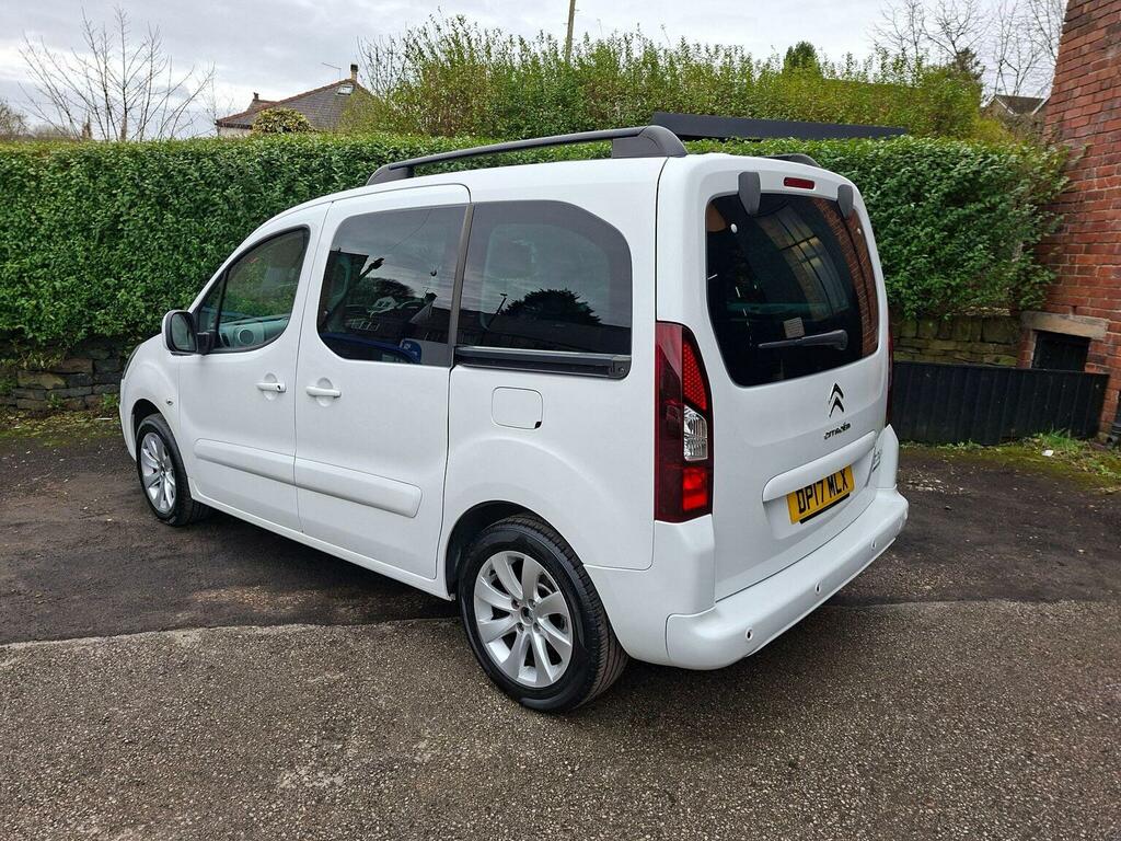 Citroen Berlingo Mpv 1.6 Bluehdi Flair Multispace Mpv Euro 6 Ss DP17MLX White #3
