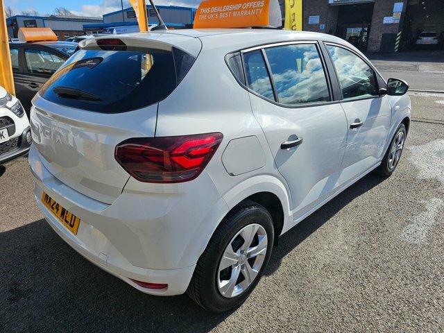 Dacia Sandero 2024 1.0 Tce Essential Hatchback NX24WLD White #4