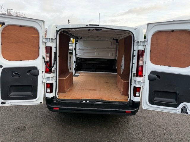 Renault Trafic Dci Blue Ll30 Business CF22PYW White #6
