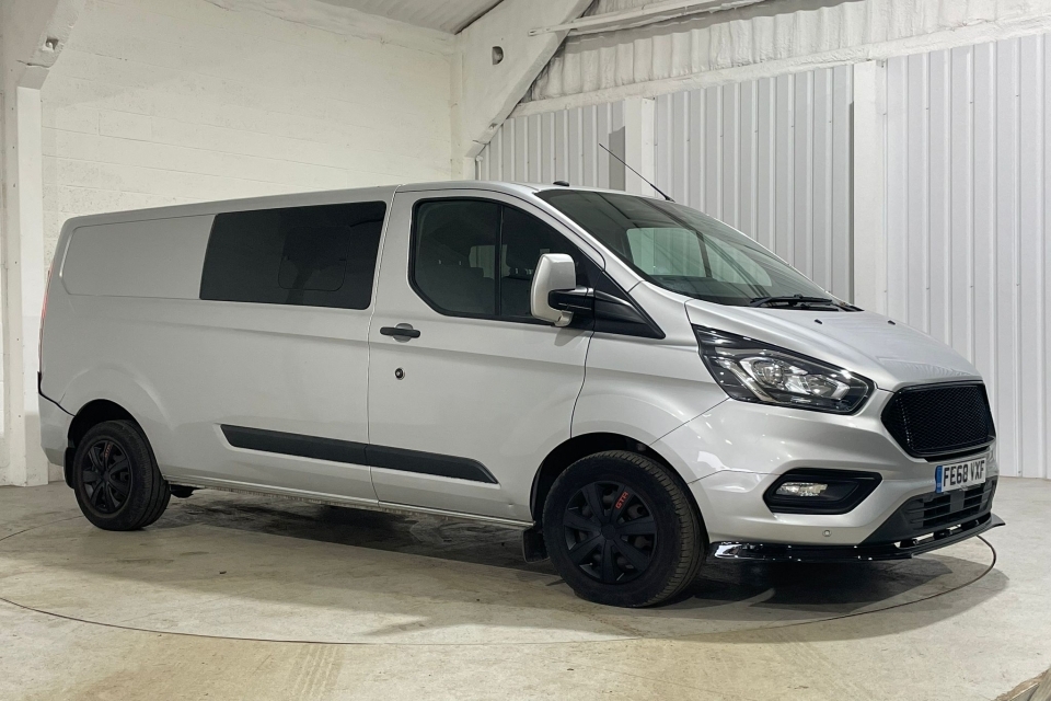 Ford Transit Custom L2 Fwd 2017 2.0 Tdci 130Ps Low Roof Dcab FE68VXF  #2