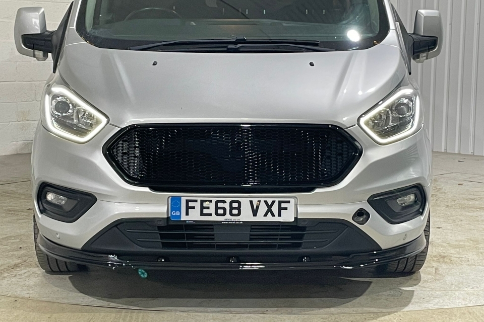 Ford Transit Custom L2 Fwd 2017 2.0 Tdci 130Ps Low Roof Dcab FE68VXF  #3