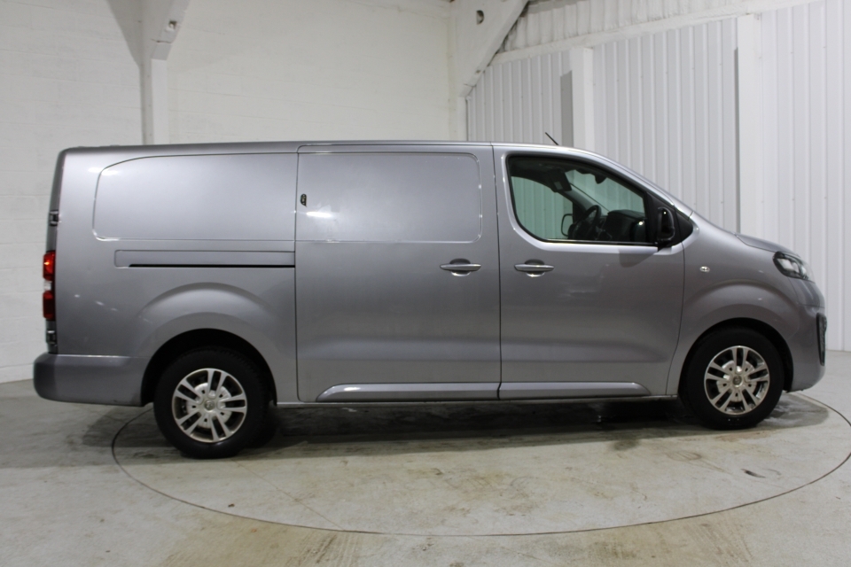 Vauxhall Vivaro Vivaro F3100 Sportive Ss DS71RZV  #2
