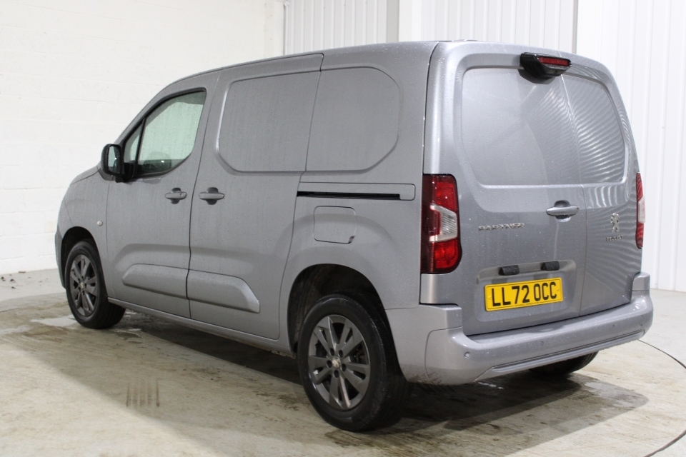 Peugeot Partner Partner Asphalt Premium Blue Hdi LL72OCC  #5