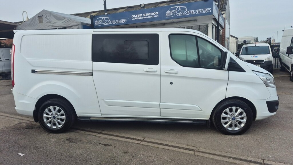 Ford Transit Custom 2.0 Tdci 130Ps Low Roof Dcab Limited Van YT67MVD White #4
