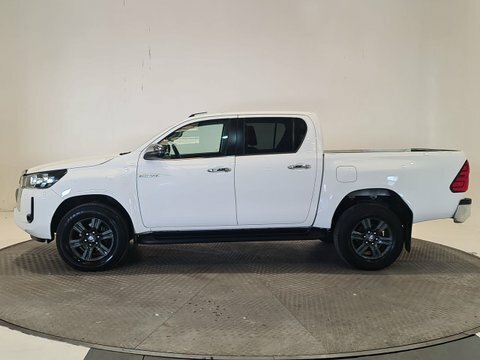 Toyota HILUX 2.4D D-4d Icon BN71EEH #4
