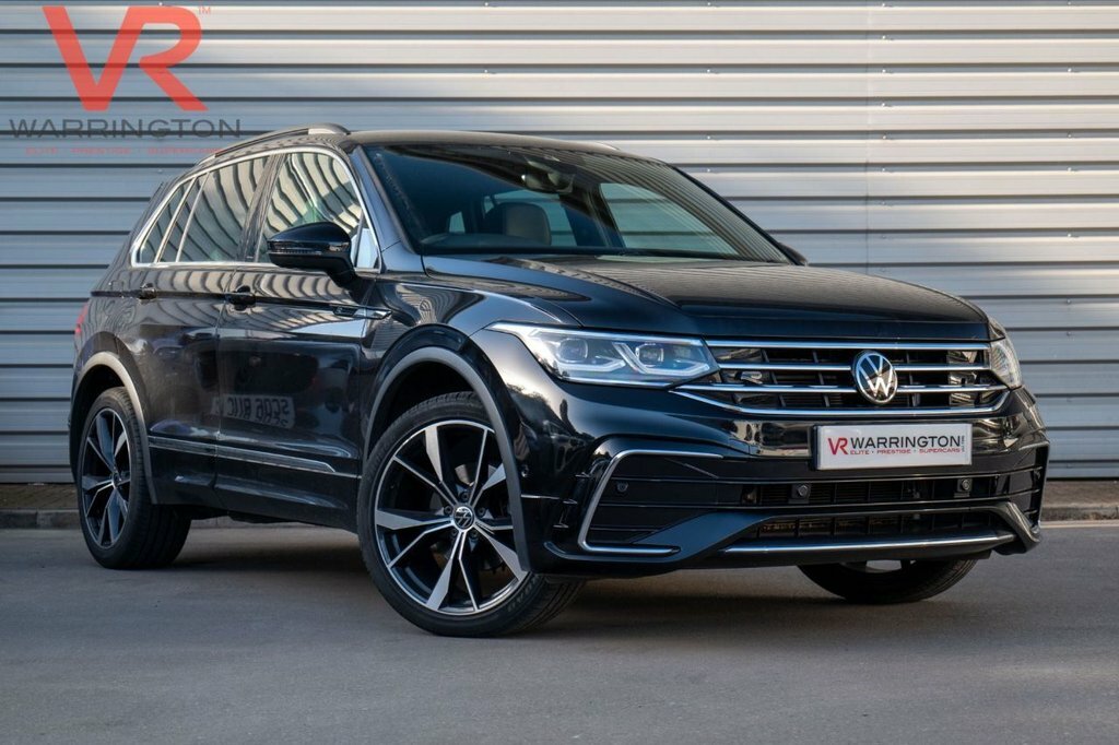 Volkswagen Tiguan 2L R-line Black
