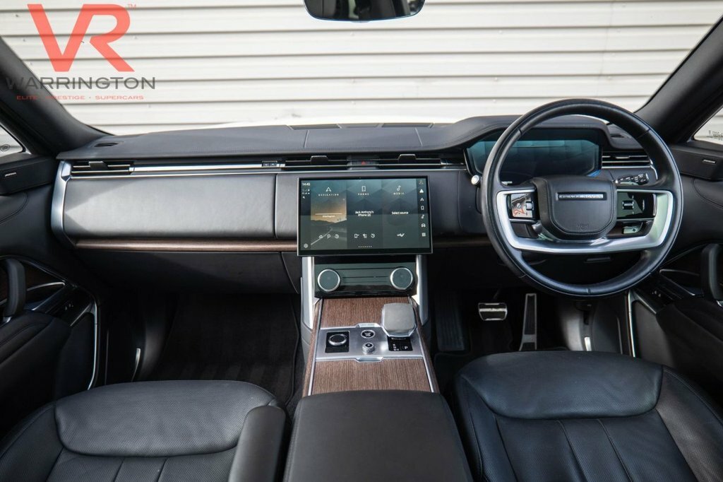 Land Rover Range Rover 3L Se GJ23VZF White #2