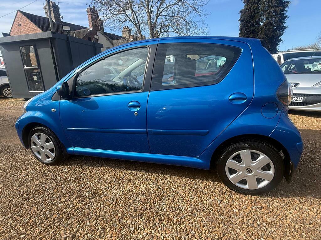 Toyota Aygo 1.0 Vvt-i Blue Euro 4 DY59VSN Blue #4