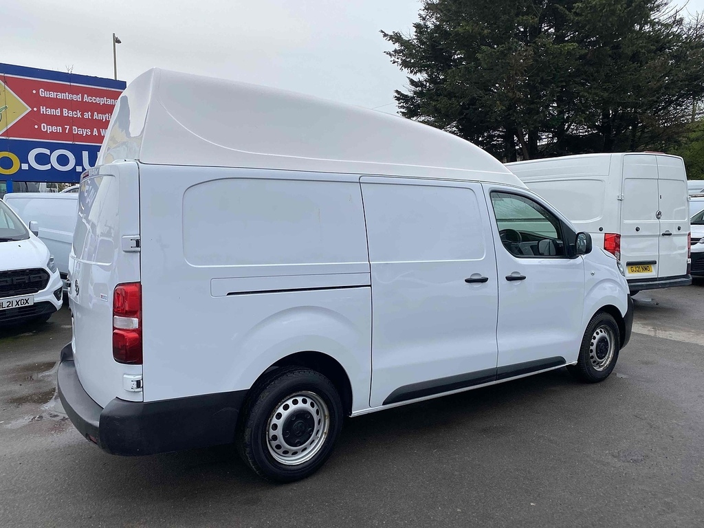 Vauxhall Vivaro 1.5 Turbo D 2900 Dynamic Panel Van 6Dr Manu VO23RGX White #6