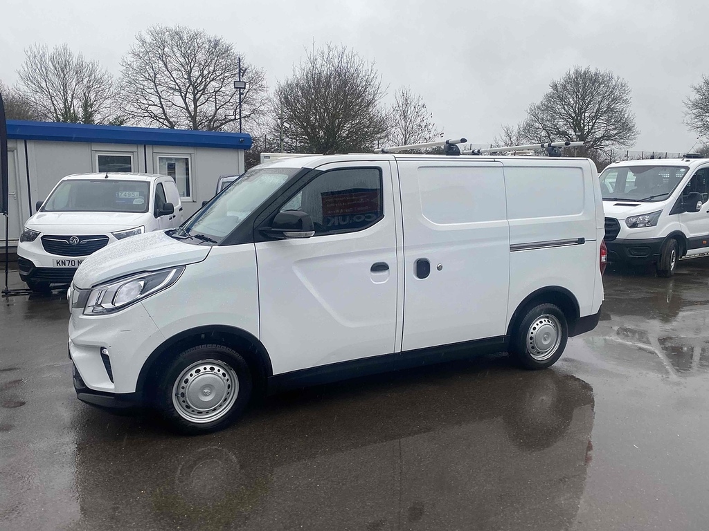 Maxus eDeliver 3 50.23Kwh Panel Van Fwd L1 122 P White #5