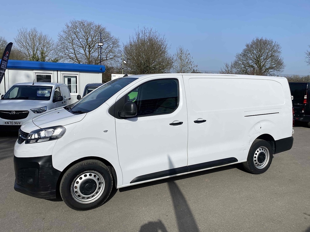 Vauxhall Vivaro 1.5 Turbo D 2900 Prime Panel Van 6Dr KS73FFZ White #5