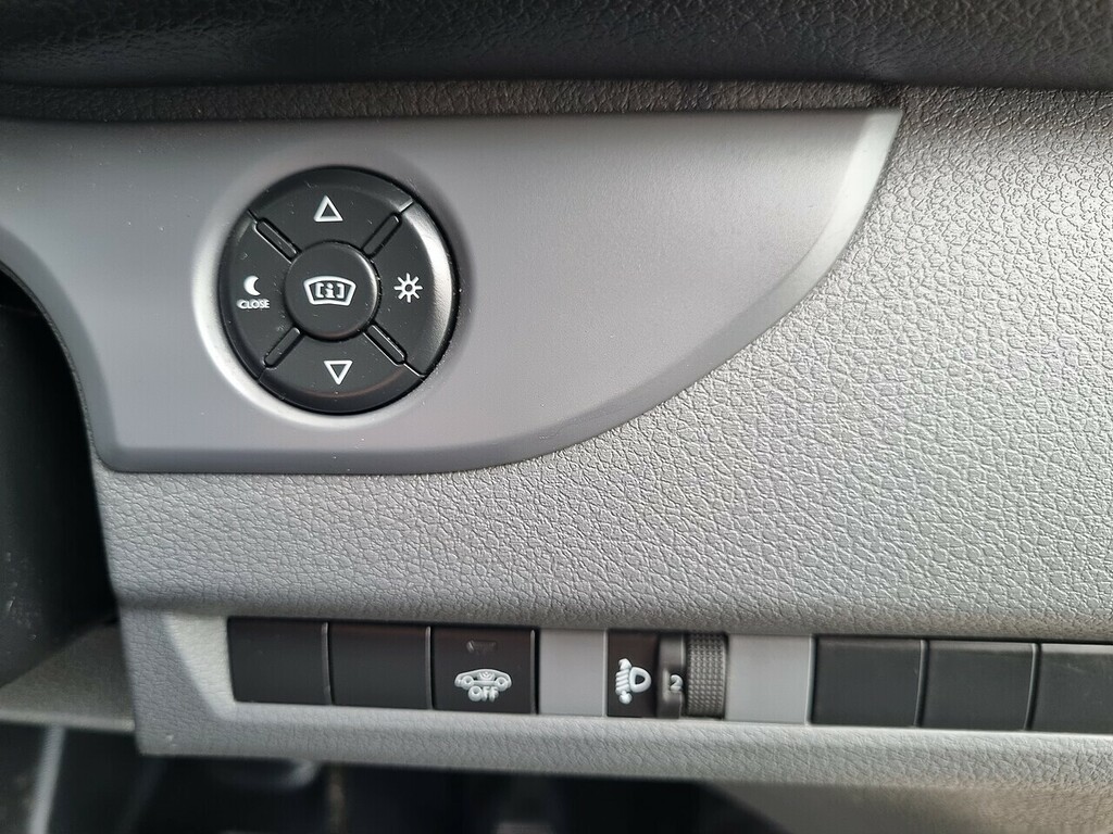 Peugeot E-Expert E 1200 75Kwh Asphalt Standard Panel Van 6Dr Electr #23