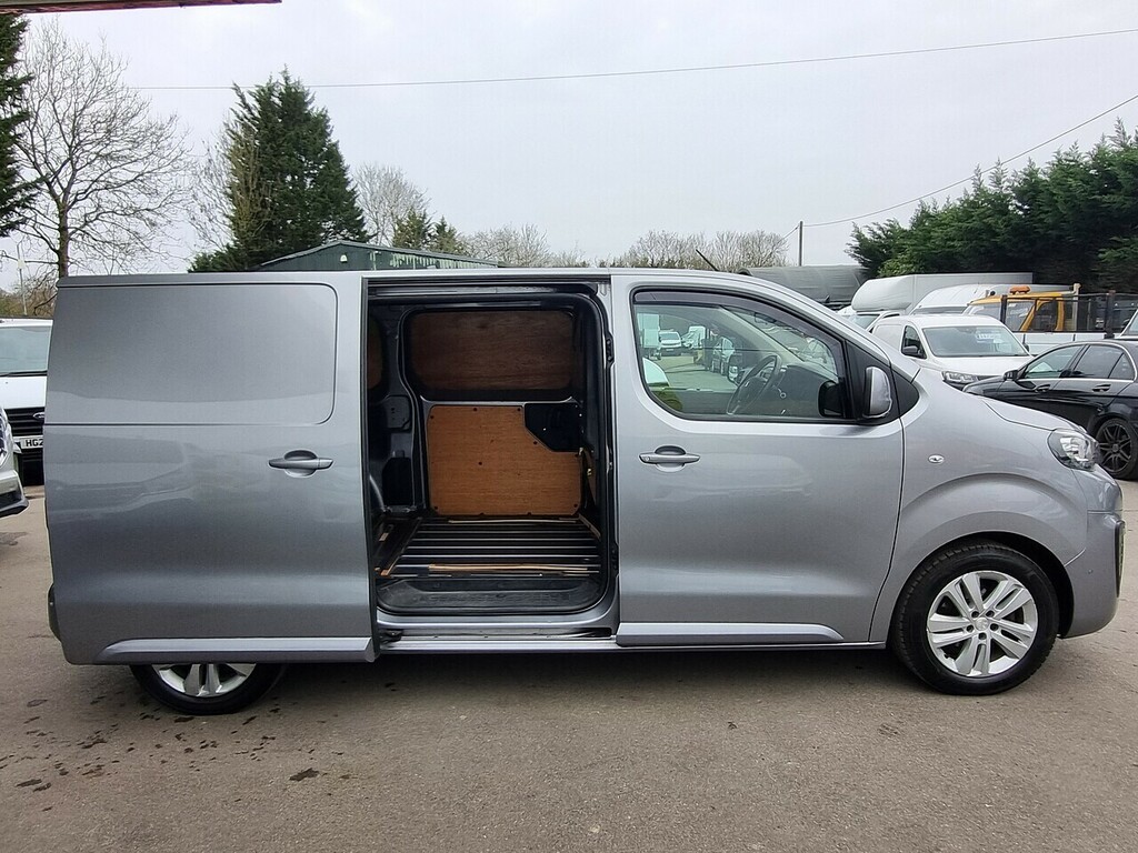 Peugeot E-Expert E 1200 75Kwh Asphalt Standard Panel Van 6Dr Electr #14
