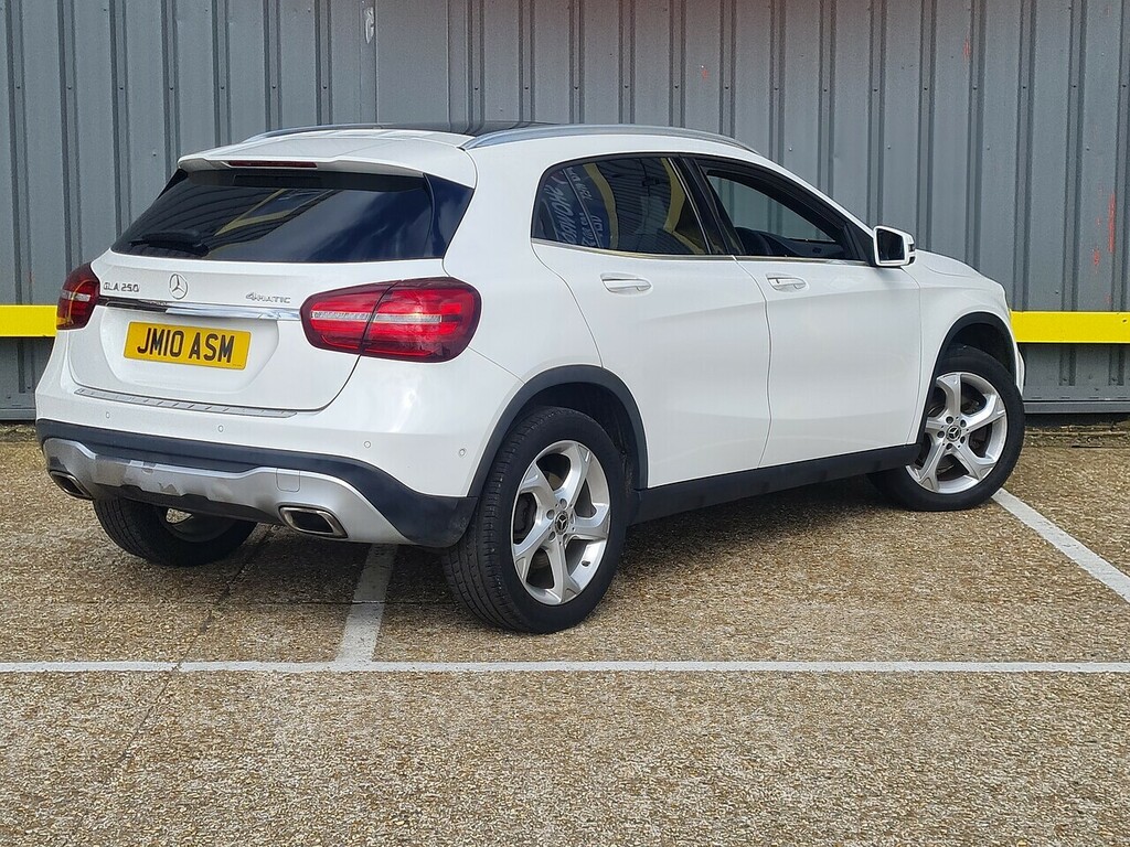 Mercedes-Benz GLA Class 2.0 Gla250 Sport Premium Plus Suv 7G- JM10ASM White #5