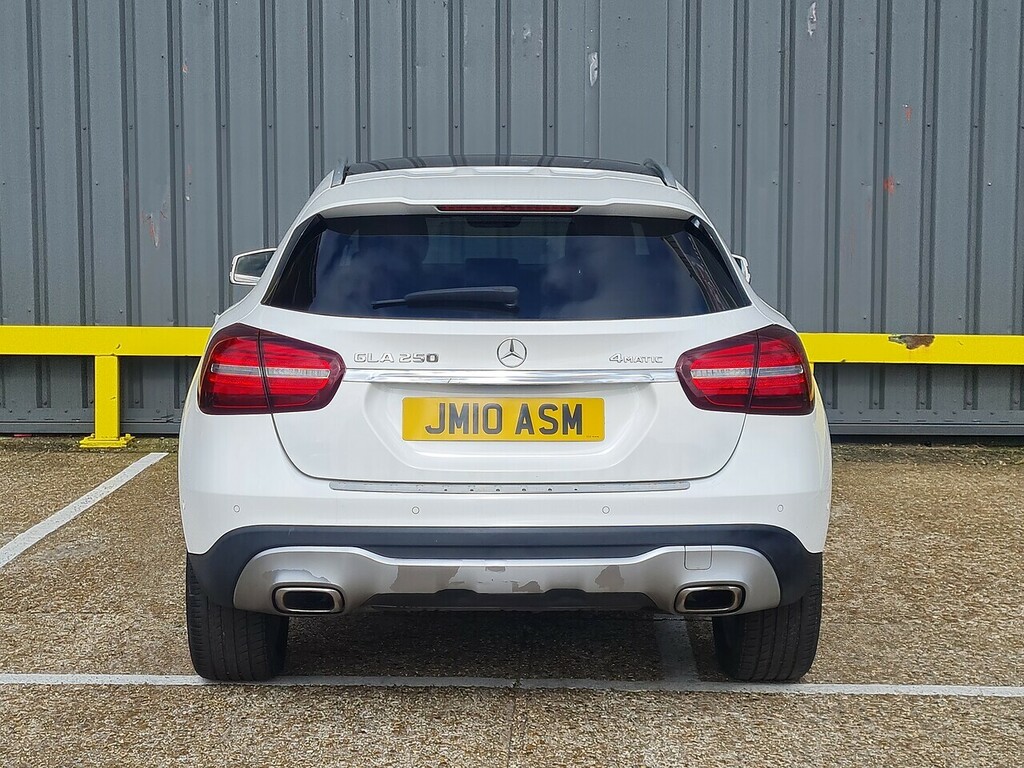 Mercedes-Benz GLA Class 2.0 Gla250 Sport Premium Plus Suv 7G- JM10ASM White #6