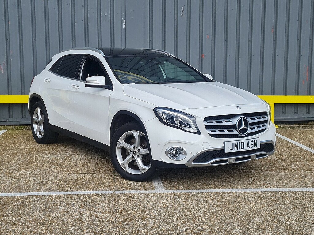 Mercedes-Benz GLA Class 2.0 Gla250 Sport Premium Plus Suv 7G- JM10ASM White #3