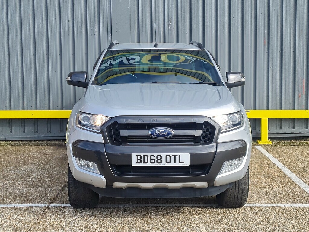 Ford Ranger 3.2 Tdci Wildtrak Pickup Double Cab Aut BD68OTL Silver #2