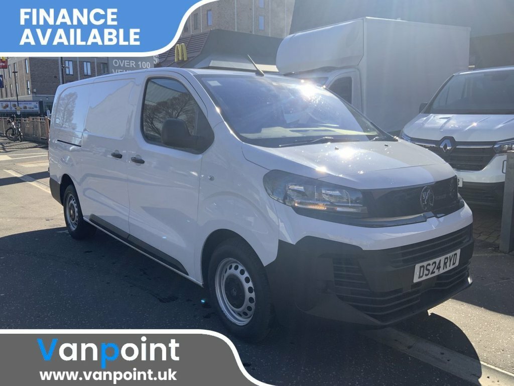 Vauxhall Vivaro 2L Prime 6Dr White