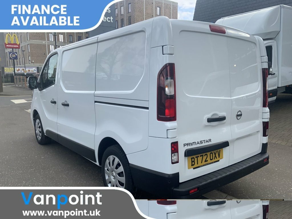 Nissan Primastar 2L Acenta BT72OXV White #4