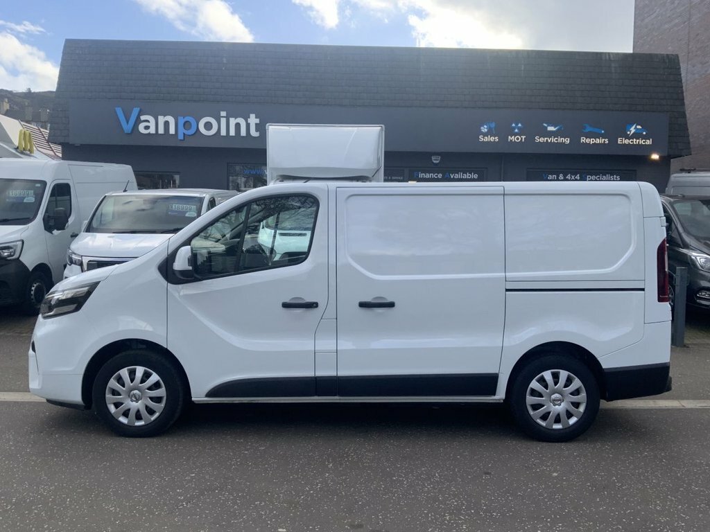 Nissan Primastar 2L Acenta BT72OXV White #6