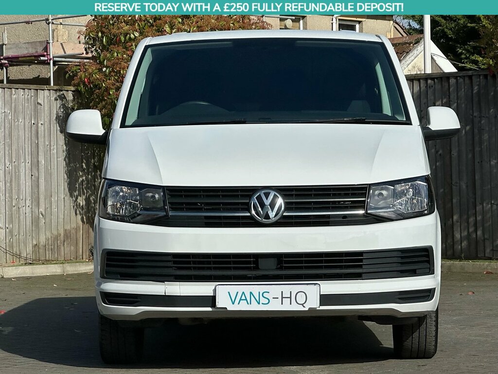 Volkswagen Transporter Mpv FG69KVD White #2