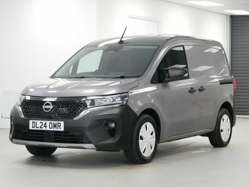 Nissan TOWNSTAR Mpv DL24OMR Grey