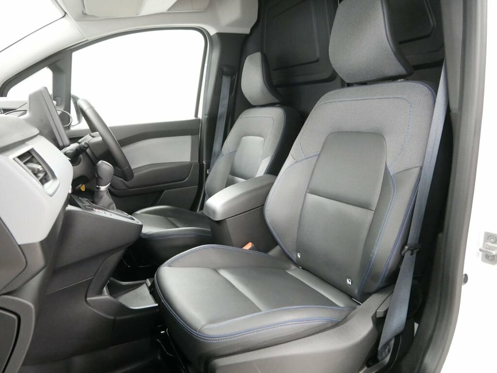 Nissan TOWNSTAR Mpv FT24ULU White #3