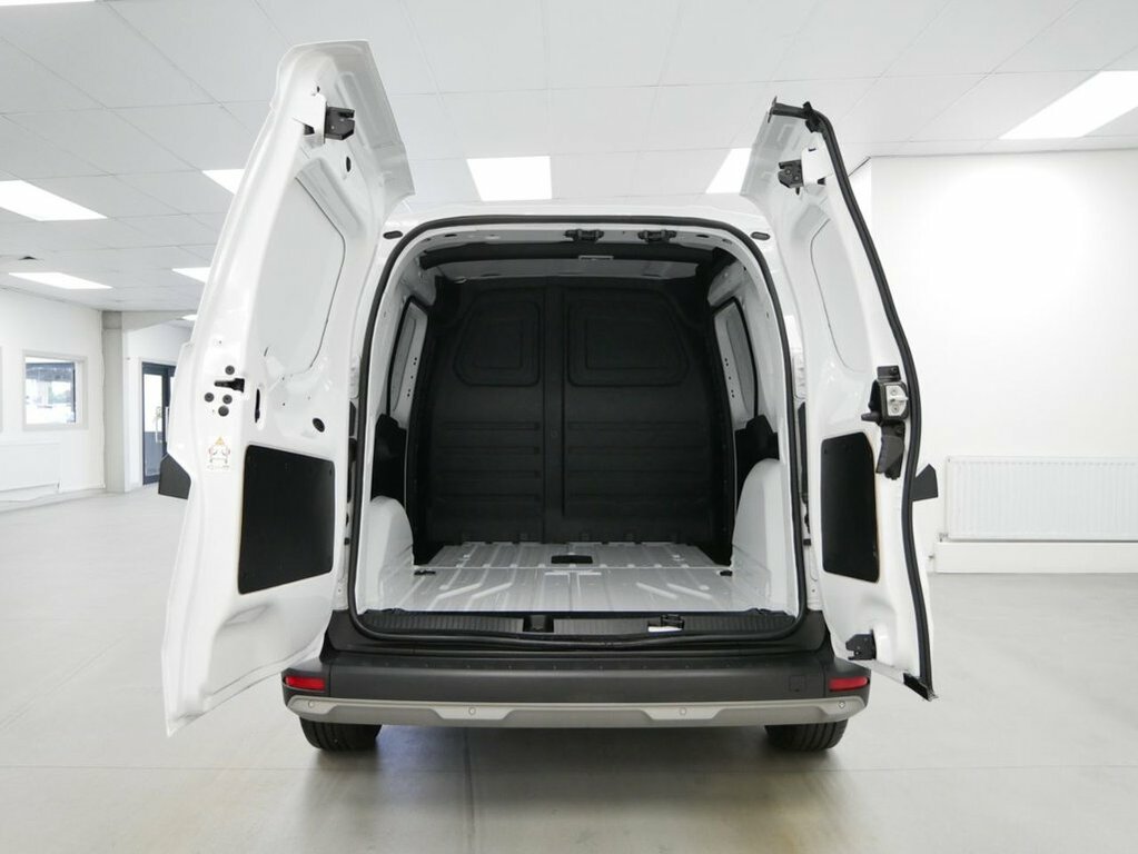 Nissan TOWNSTAR Mpv FT24OFH White #5