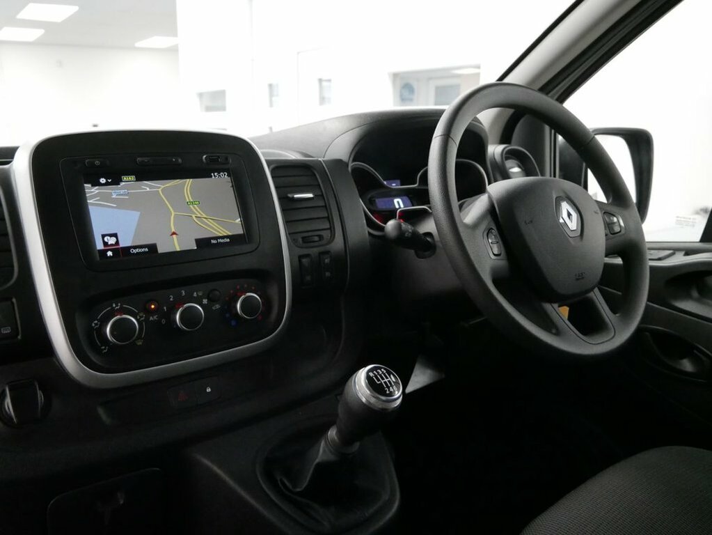 Renault Trafic 2L 2.0 Dci Energy 28 Business Panel Van Diese MF71XPC White #3
