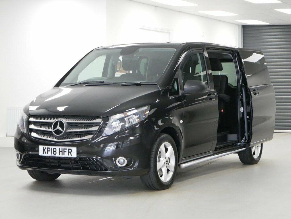 Mercedes-Benz Vito 2.1L 119 Cdi Bluetec Sport Crew Van Double Cab Black