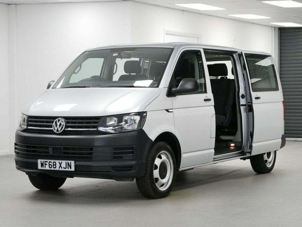 Volkswagen Transporter Shuttle 2L 2.0 Tdi S Minibus Double Cab Dsg Fwd Silver
