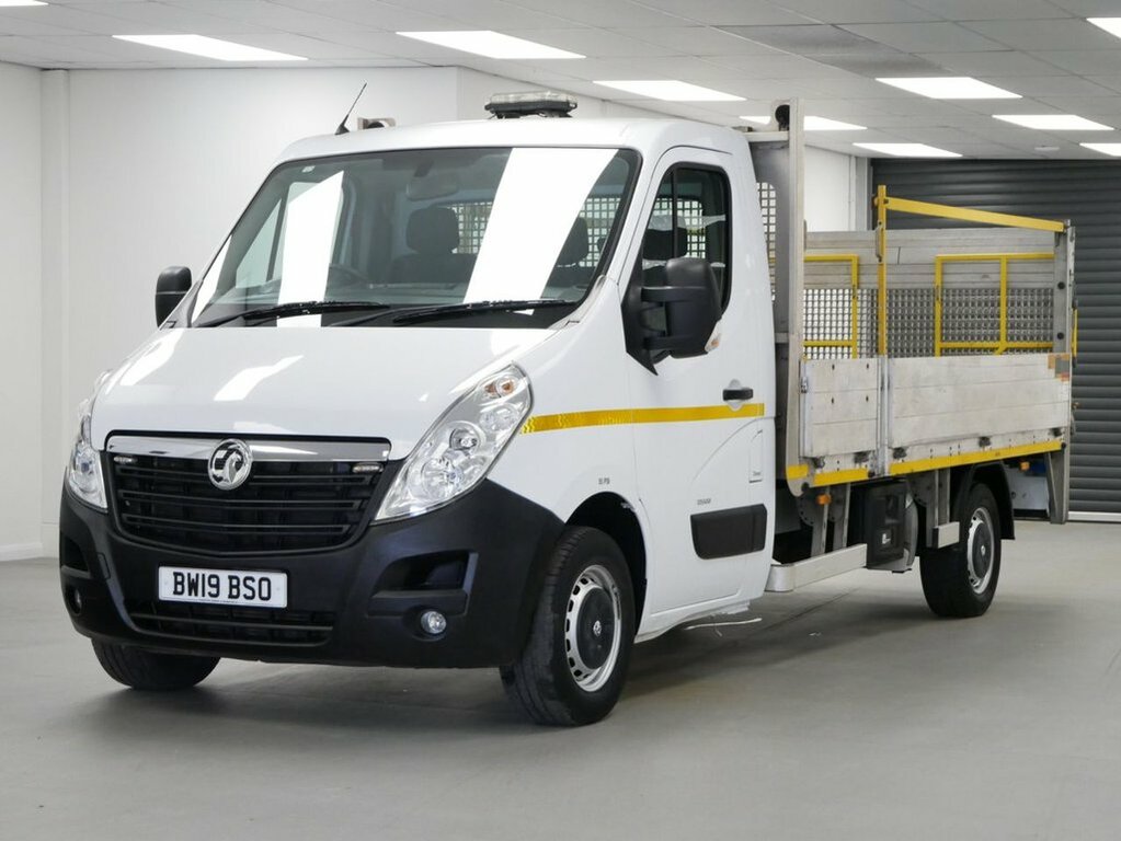 Vauxhall Movano 2.3L Cdti 3500 Biturbo Chassis Cab Manu White