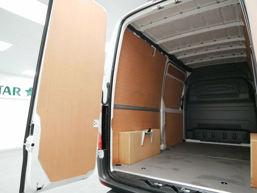 Mercedes-Benz eSprinter 55Kwh Progressive Fwd L2 H2 20Kw Charger Silver #23