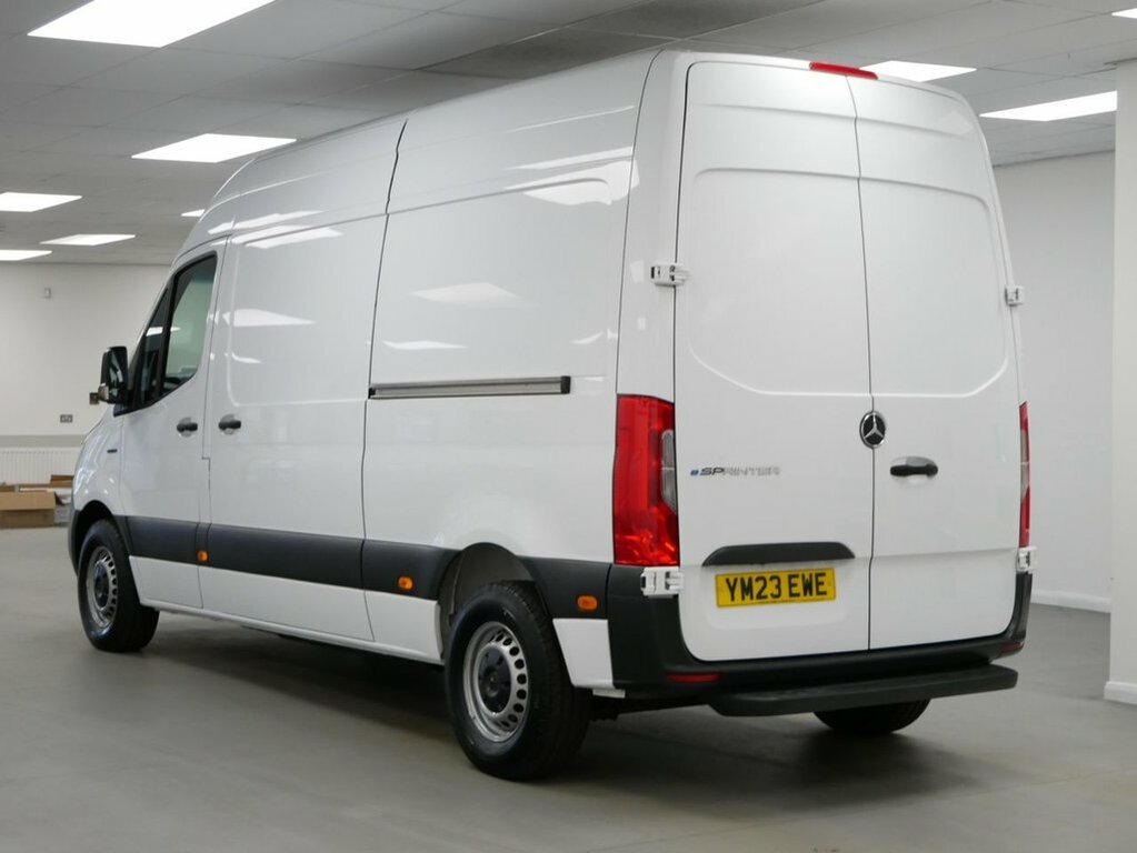 Mercedes-Benz eSprinter 55Kwh Progressive Fwd L2 H2 20Kw Charger Silver #9