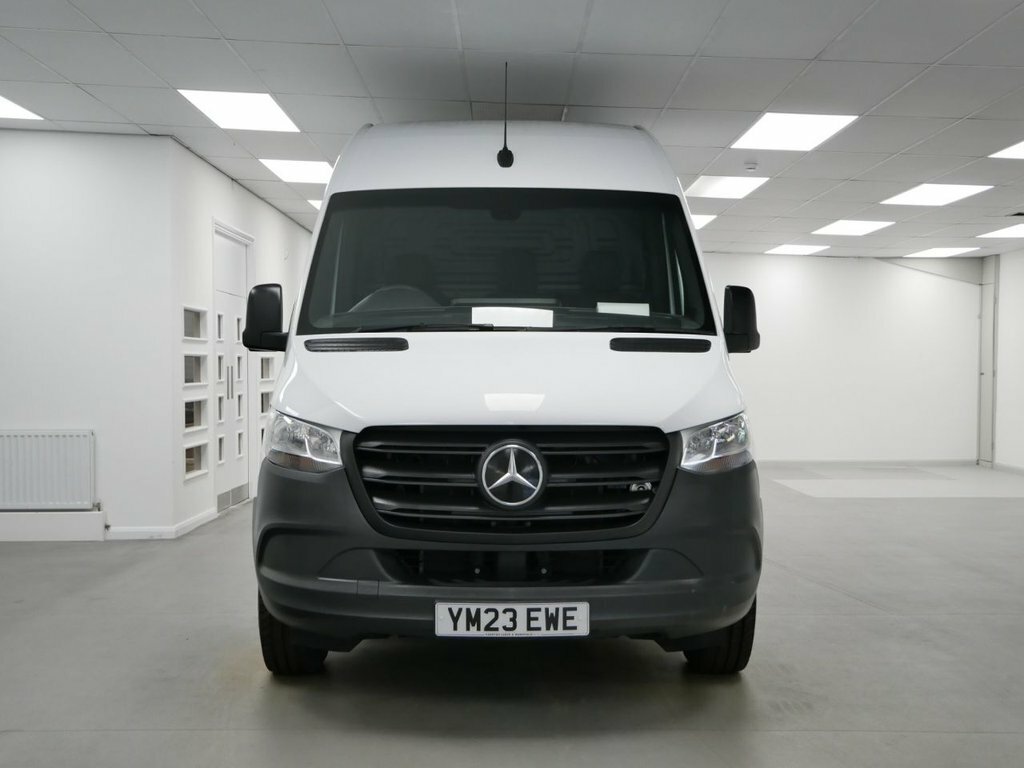 Mercedes-Benz eSprinter 55Kwh Progressive Fwd L2 H2 20Kw Charger Silver #8