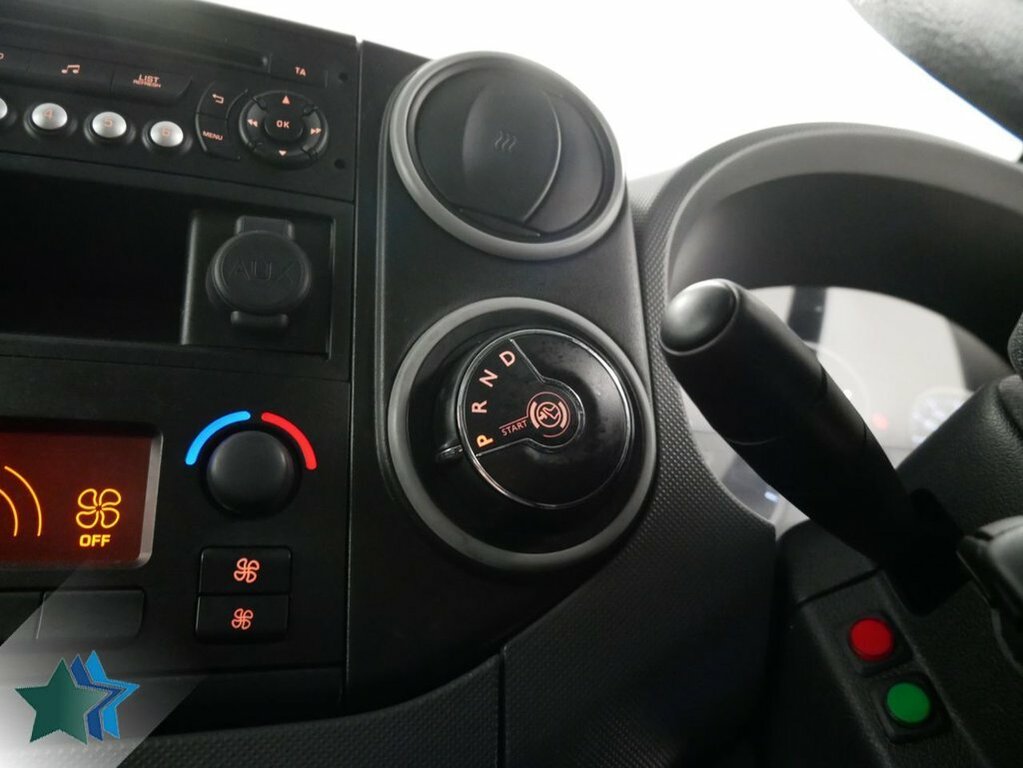 Peugeot E-Partner Mpv CX69OVA White #4