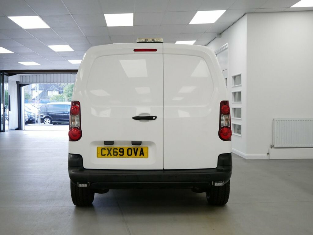 Peugeot E-Partner Mpv White #10