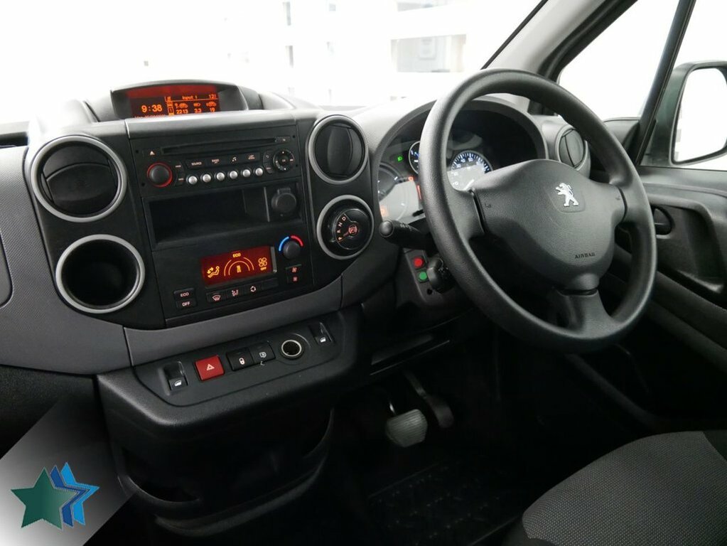 Peugeot E-Partner Mpv CX69OVA White #2