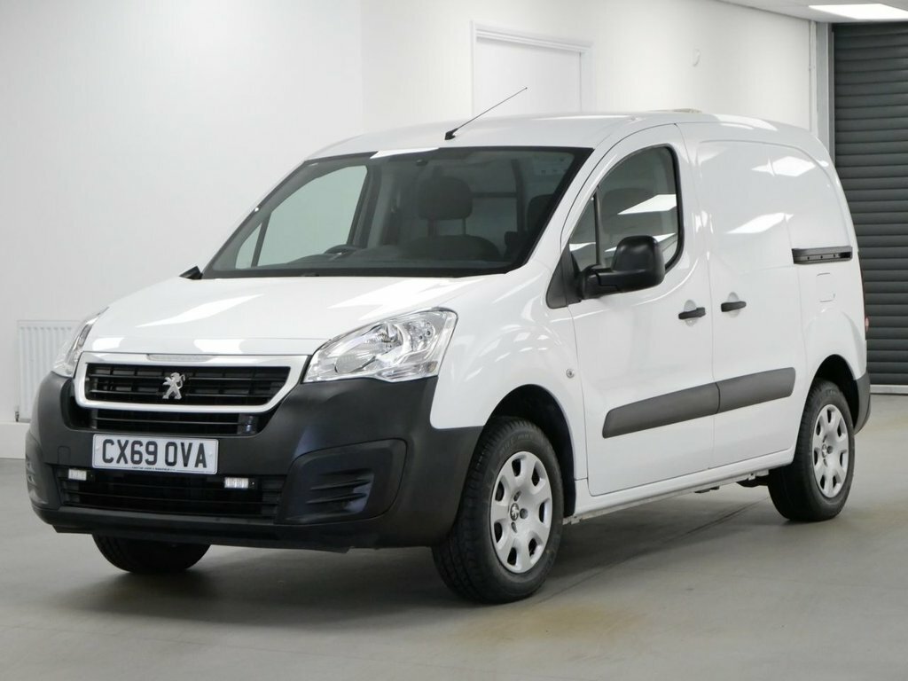 Peugeot E-Partner Mpv White