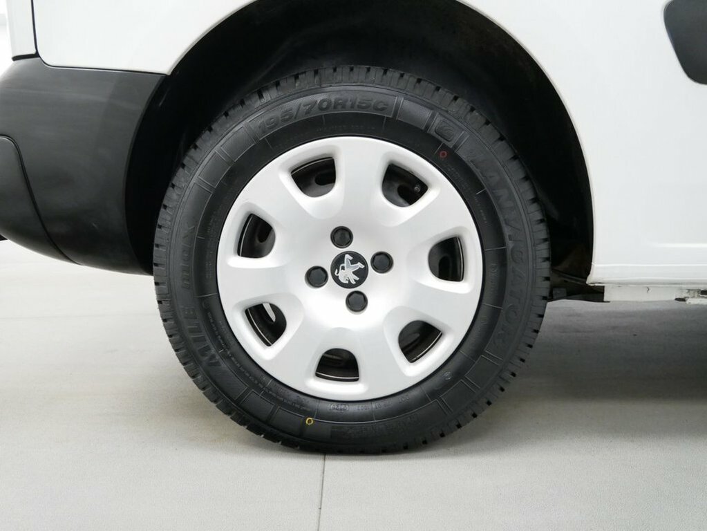 Peugeot E-Partner Mpv White #21